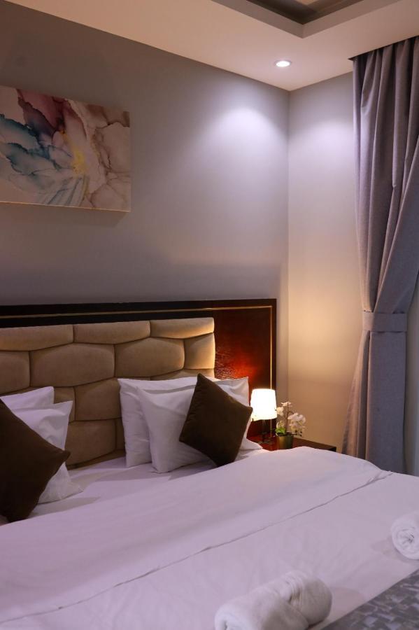 The K Hotel Дубай Екстериор снимка