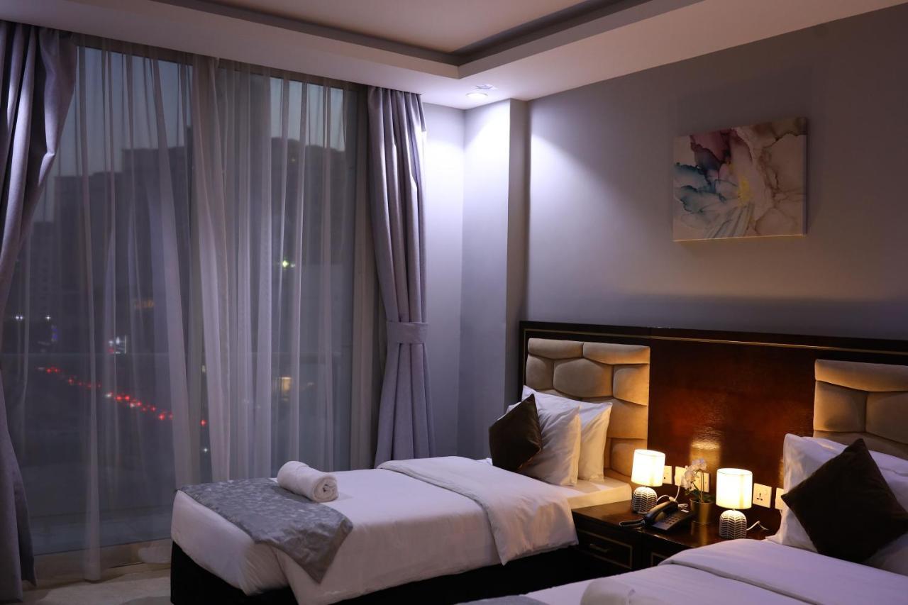 The K Hotel Дубай Екстериор снимка
